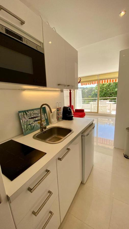 Charming Studio With Pool In Saint Tropez Apartment Luaran gambar