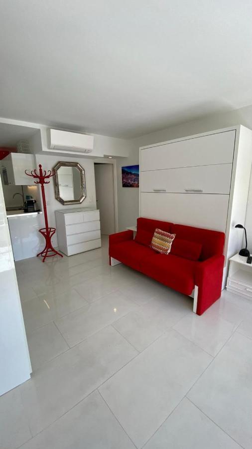 Charming Studio With Pool In Saint Tropez Apartment Luaran gambar